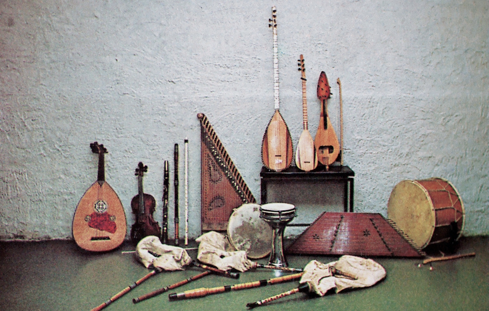 Čalgija's instruments (Eelco Brinkman, 1978)